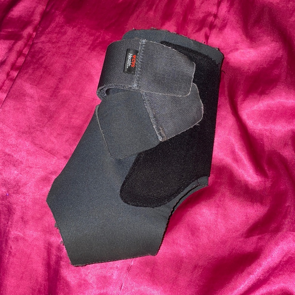 Ankle Brace 🖤